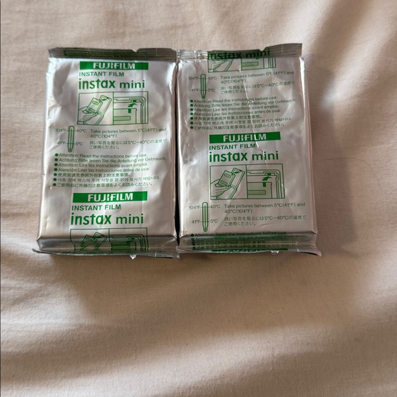 Instax • camera - Picture 4 of 4